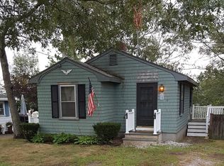 17 Graham St, Wareham, MA 02571