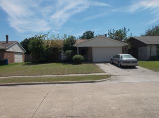 5573 Ragan Dr, The Colony, TX 75056