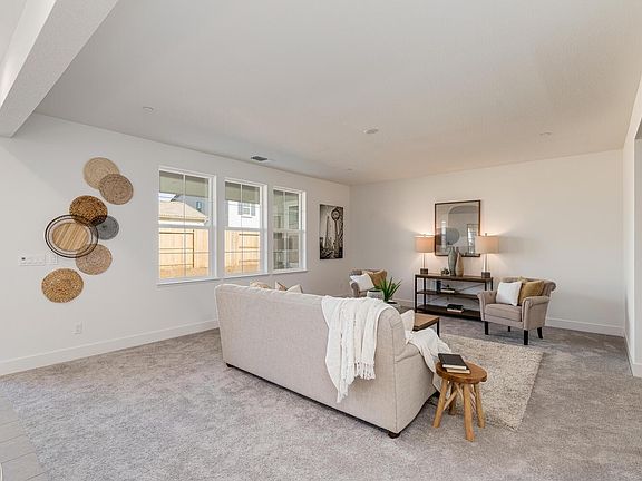 4th image of 10431 Arnado St