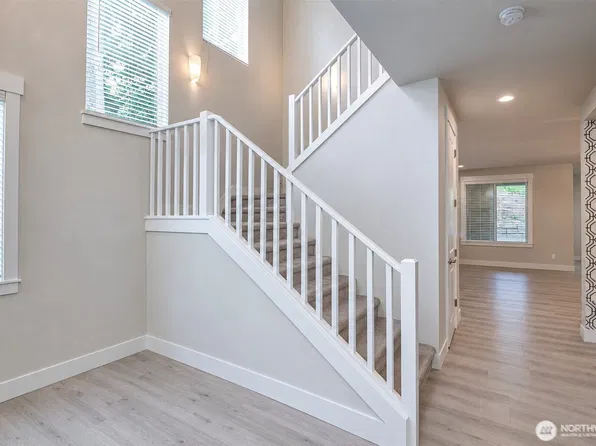 12228 146th Street Ct E, Puyallup, WA 98374