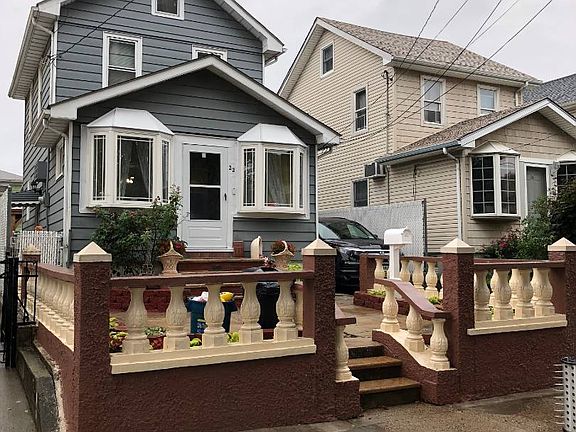 2nd image of 22 Ellington St