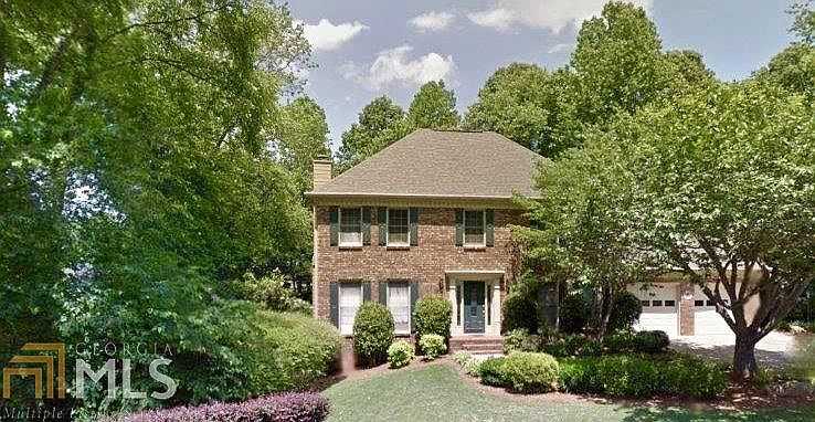2nd image of 4259 N Mountain Rd NE