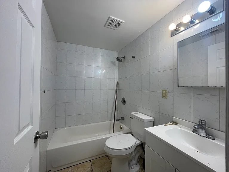 2144 S Broad St #2 — Photo 3