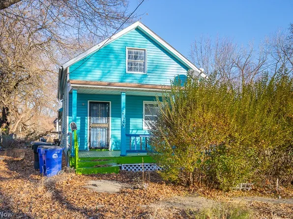 8019 Platt Ave, Cleveland, OH 44104