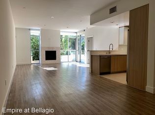 11715 W Bellagio Rd #103, Los Angeles, CA 90049