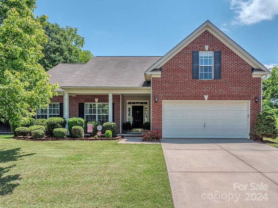 1st image of 10570 Tintinhull Dr
