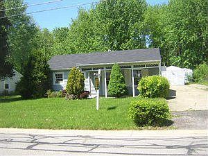 2nd image of 114 Lincoln St