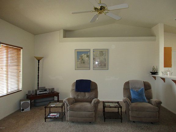 4th image of 1010 Feather Palm Dr