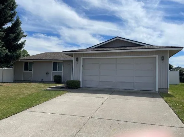15404 E 9th Ave, Veradale, WA 99037