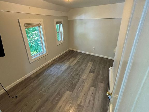 5th image of 11 Orange St #5