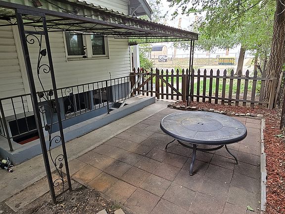 3885 1/2 S Acoma Garden Level Patio Street View