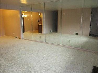 4th image of 412 Violet Dr
