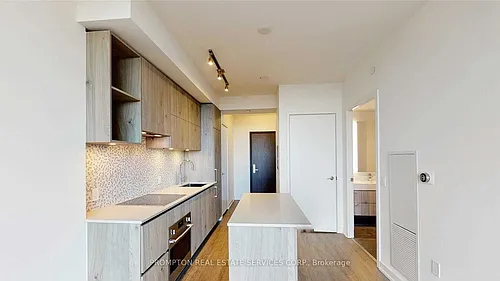 1 Yorkville Ave #2910 Photo 1