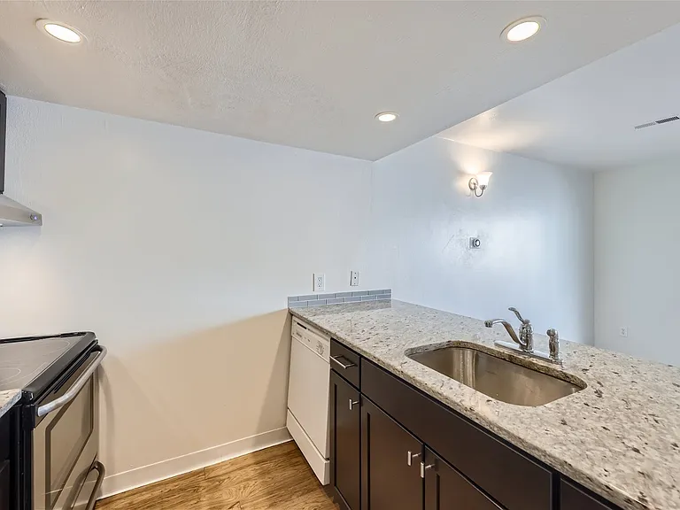 1111 Maxwell Ave #238 — Photo 9