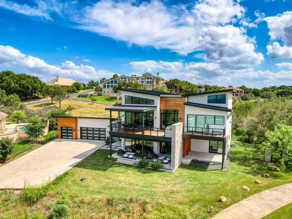 207 Kites Court, Horseshoe Bay, TX 78657-0000