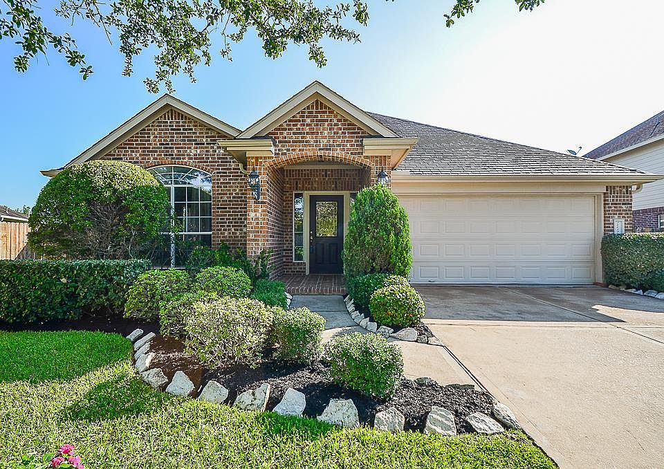 1st image of 26614 Wild Orchard Ln