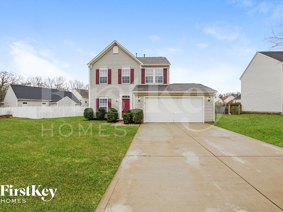 1st image of 109 Barrington Dr