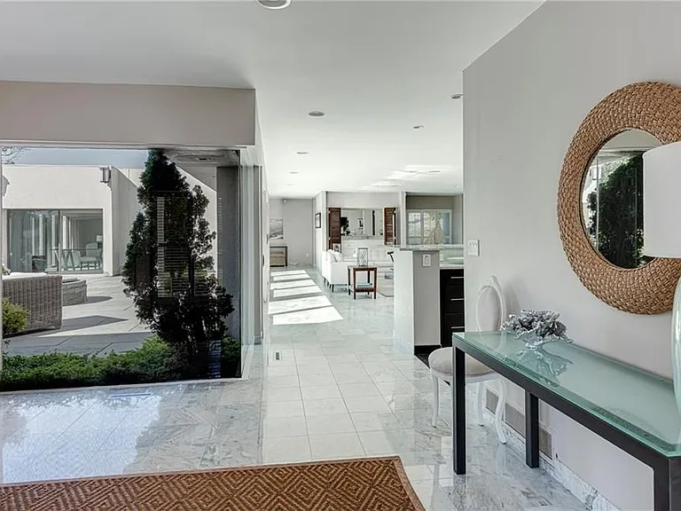 111 Ocean Ave — Photo 10