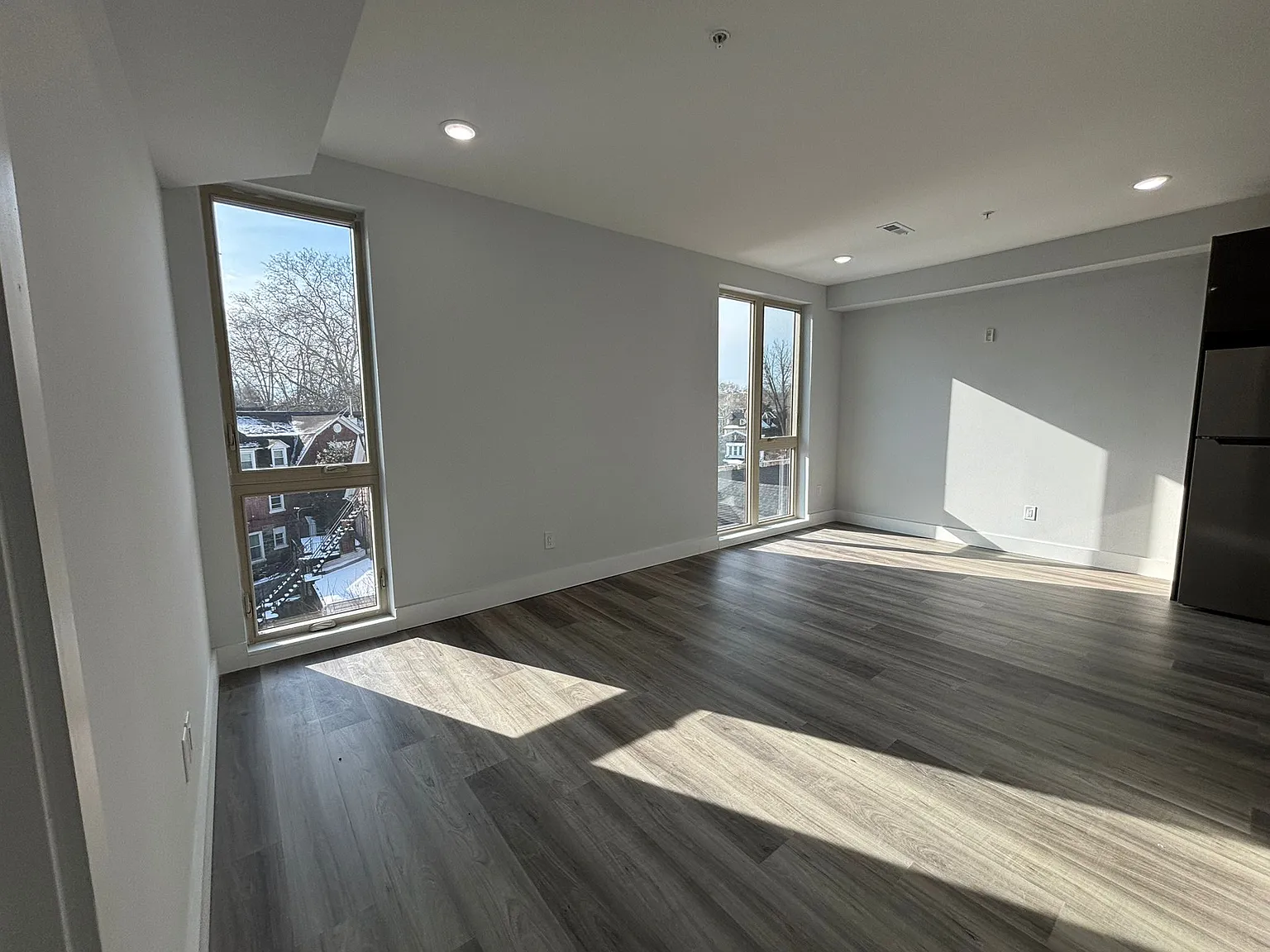 2 bed, 800 sqft, $1,700 — Photo 3