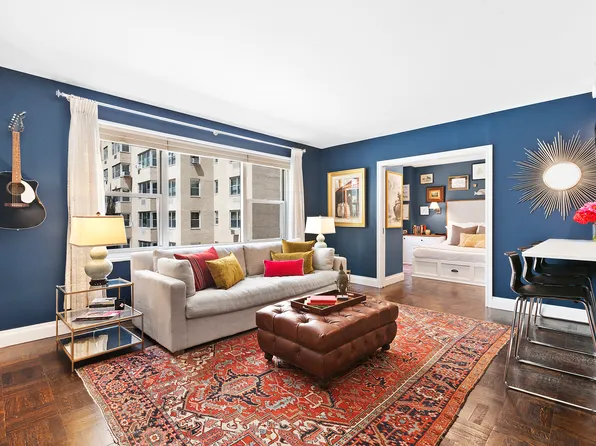 20 East 9th Street image 1 of 22