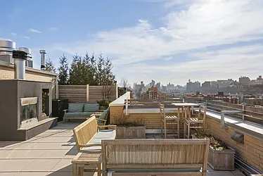 Rented by Nest Seekers International