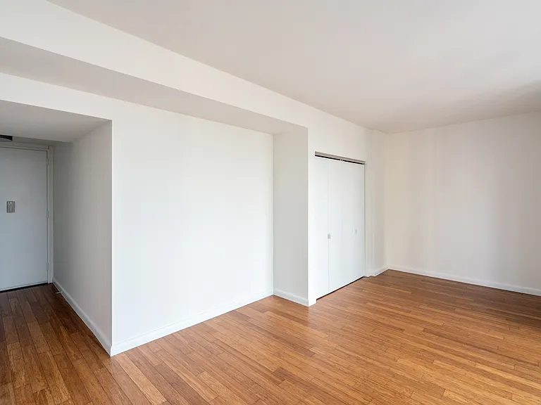 66 Rockwell Pl #25-C — Photo 5