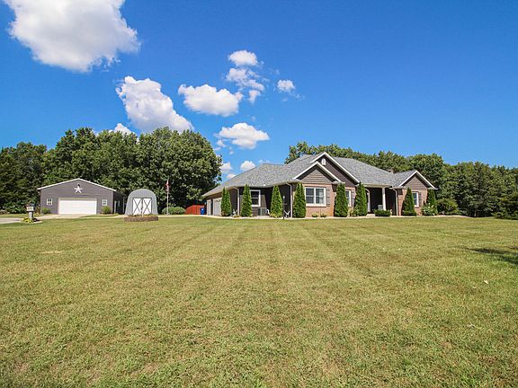 2nd image of 17700 Brad Ln
