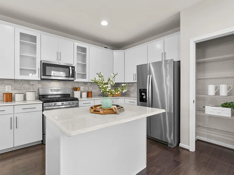 7720 Rearden Ct — Photo 11