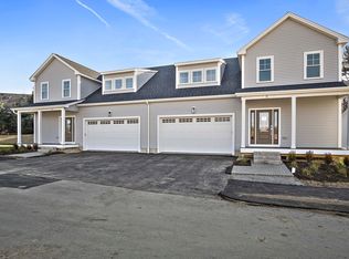 31 Salisbury Hill Blvd #10, Worcester, MA 01609