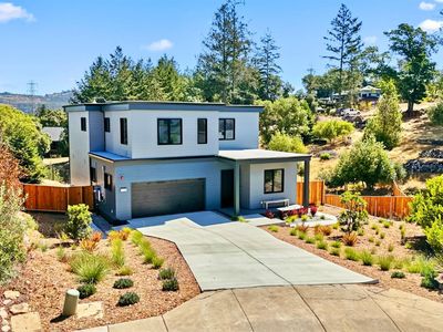 2020 Eagle Court, Santa Rosa, CA, 95403