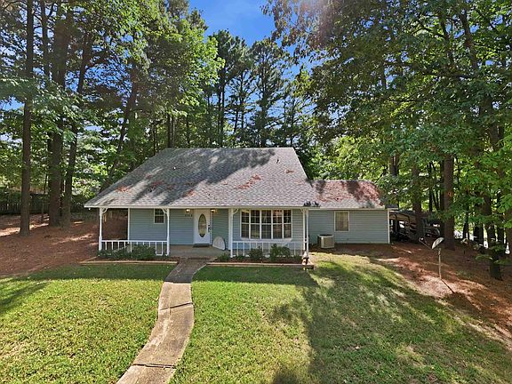 2nd image of 4302 Glenda Ln