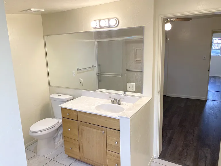 5609 E Pima St — Photo 15