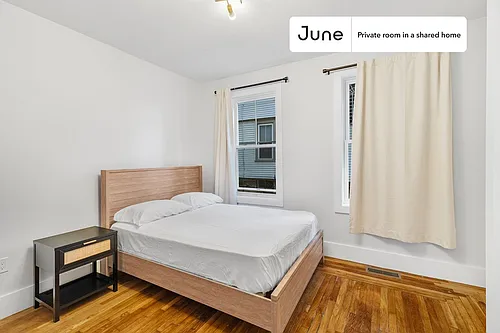 10 Walnut Park #B Photo 1