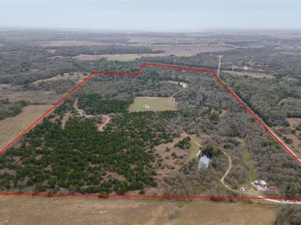 201 Lcr 646, Thornton, TX 76687