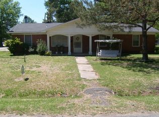 701 Thompson St, Mc Gehee, AR 71654