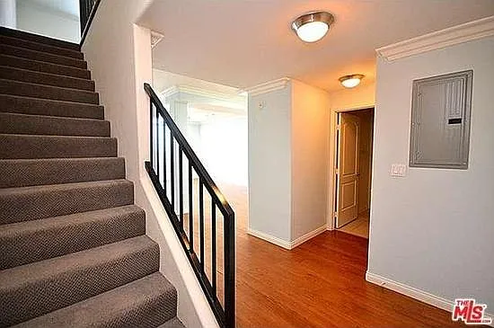 360 Avenue 26 #121 — Photo 5