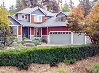 18016 Tiger Mountain Rd SE, Issaquah, WA 98027