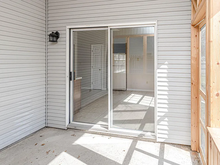 1416 Whitburn Dr — Photo 21