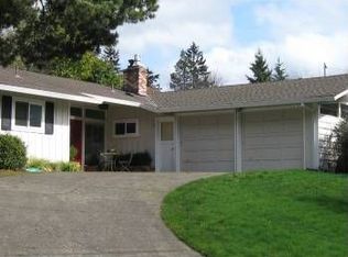 6846 SW Raleighwood Way, Portland, OR 97225