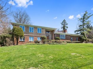 39 Holbrook Ln, Briarcliff Manor, NY 10510