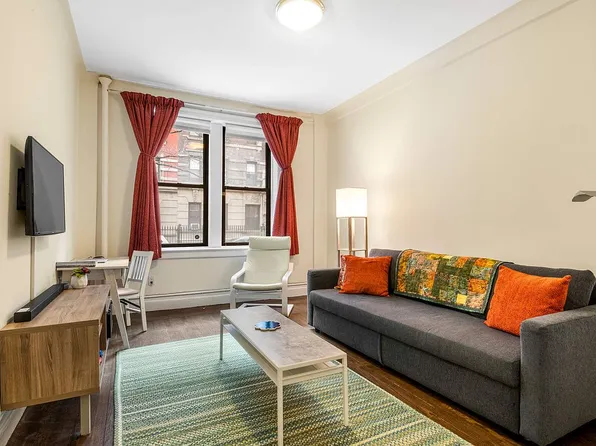 528 W 111th St APT 7, Manhattan, NY 10025