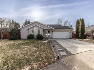 1066 E Ezra Ave, Hayden Lake, ID 83835