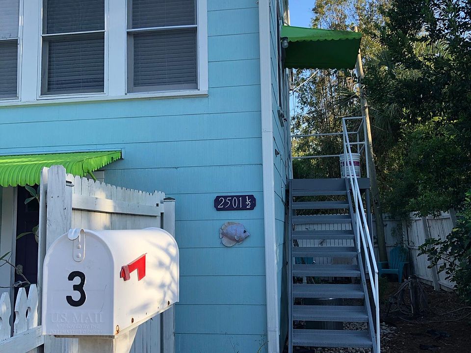1st image of 2501 1/2 Oakdale St S APT 3