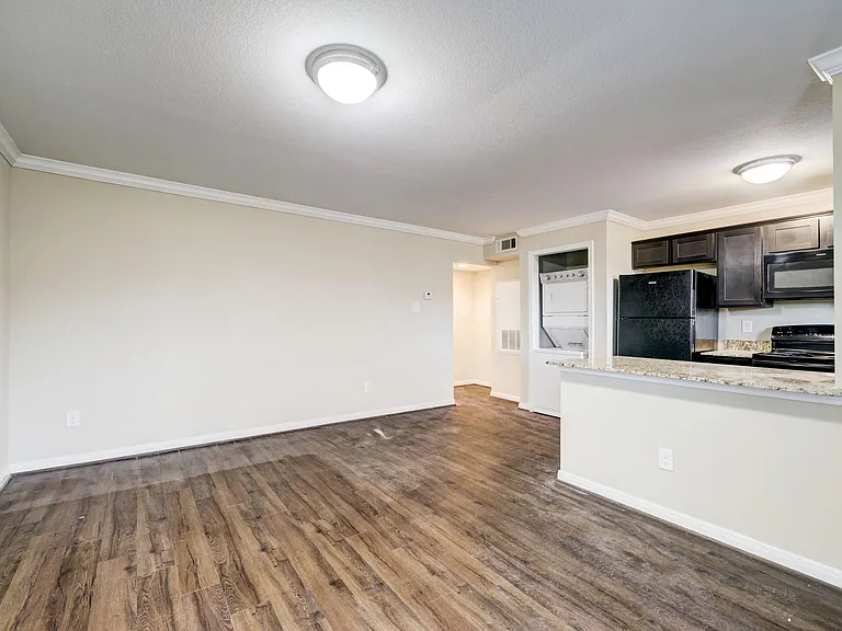 Timbergrove — Photo 5
