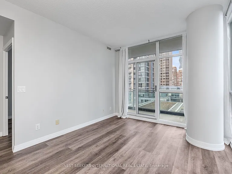 223 Webb Dr #911 — Photo 13