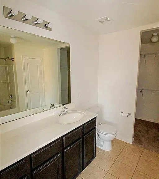 221 Millers Loop — Photo 8