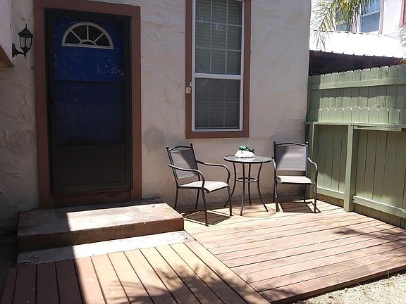 Private front patio