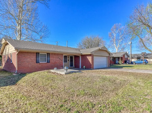 1810 Windsor Way, Norman, OK 73069