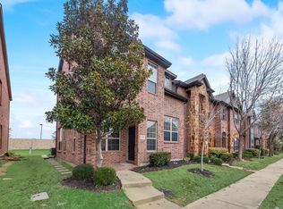 8640 Iron Horse Dr, Irving, TX 75063