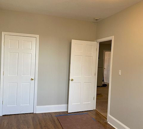 5th image of 220 Hanover St APT 23A